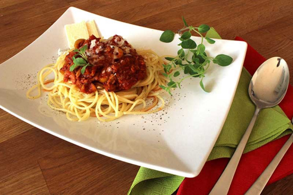 2015_05_20_sally_Thunfisch-Tomatenso_e_01_1