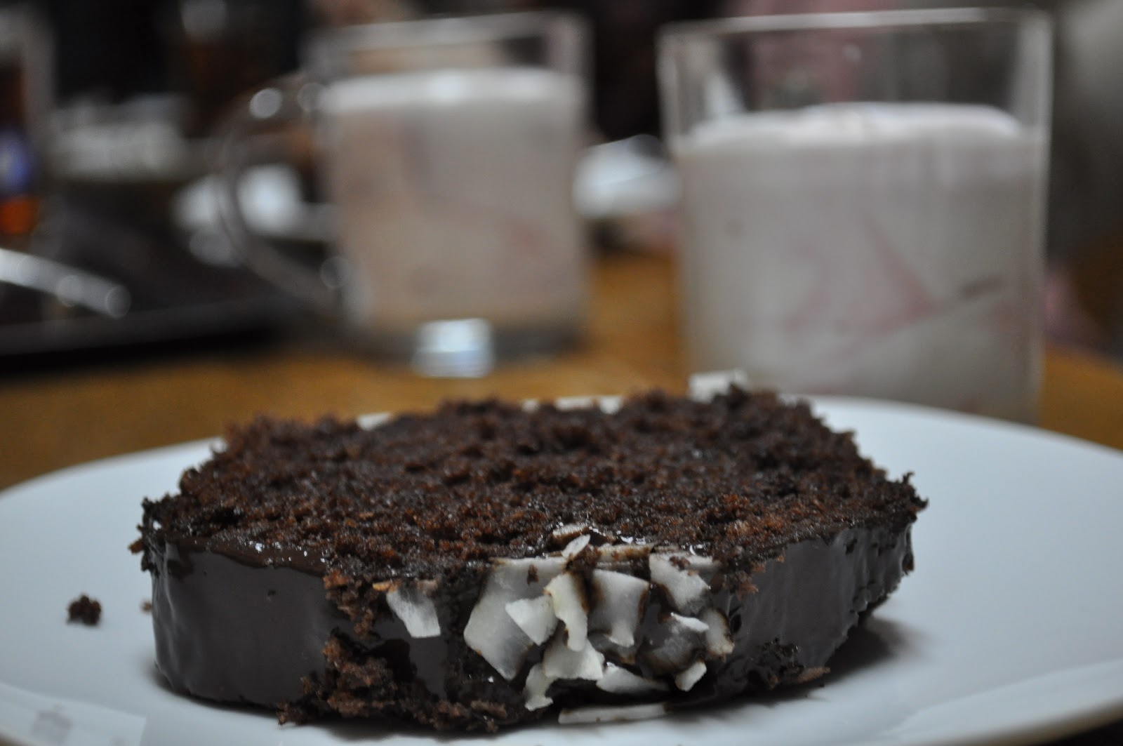 saftiger-schokoladen-nuss-kuchen | Sallys-Blog