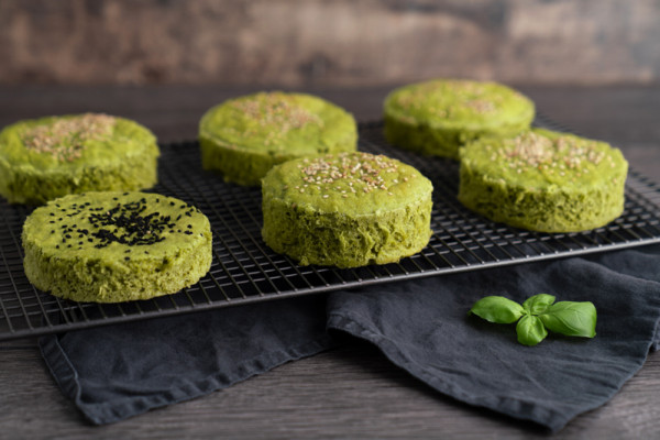 veganer_Burger_Bun_Spinat_1-jpg